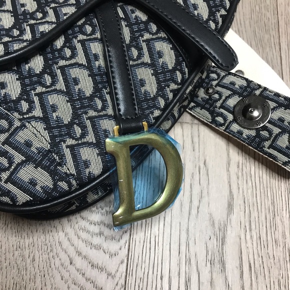 [SOLD] DIOR Saddle Bag Navy 💕💕 - Picture 4 of 9